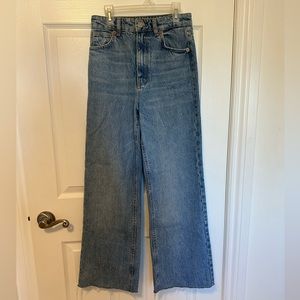 Zara women’s size 2 wide leg jeans